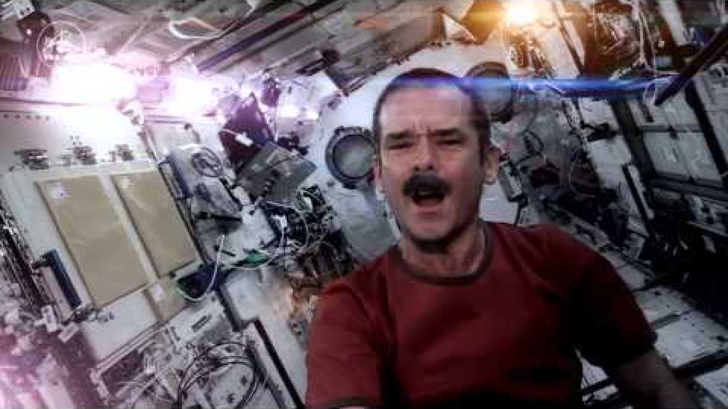 Astronaut Chris Hadfield Space Oddity song HD, HQ, Major Tom, David Bowie
