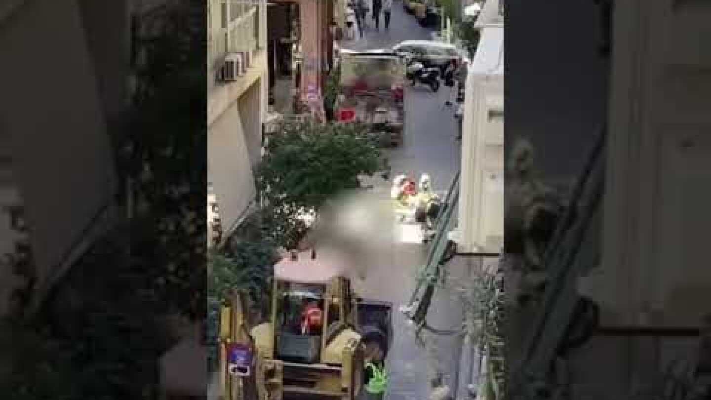 iefimerida.gr Σύνταγμα: Πτώση άνδρα