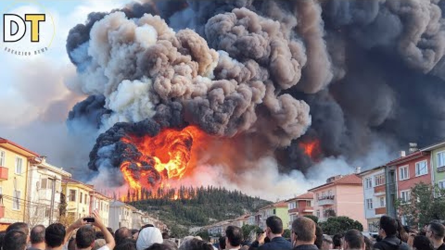 Izmir,Turkey is on Fire Today! Massive Wildfires Spread to Settlements in Seferihisar!