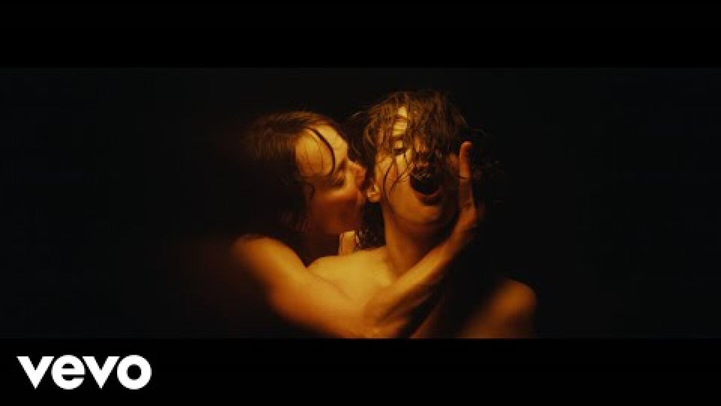 Anna Calvi - Don't Beat the Girl out of My Boy (Official Video)