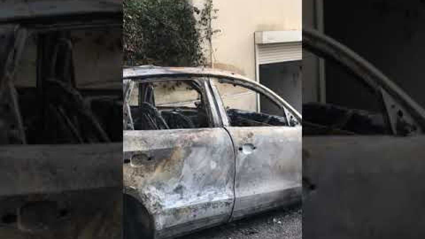 Κολωνάκι: Στόχος εμπρηστών αυτοκίνητα