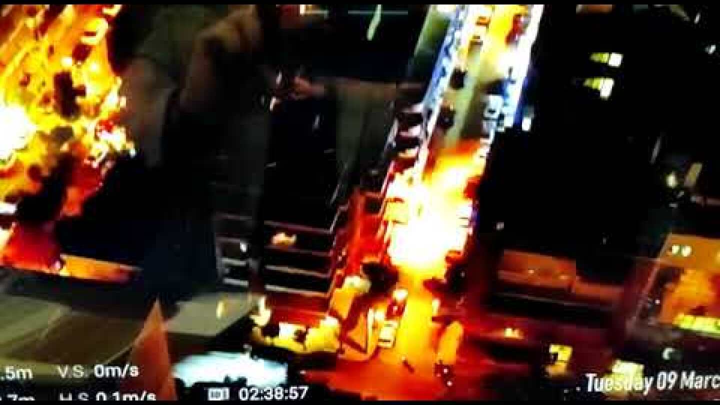 (1) Βίντεο με επεισόδια από τη συγκέντρωση κατά της αστυνομικής βίας, στη Νέα Σμύρνη