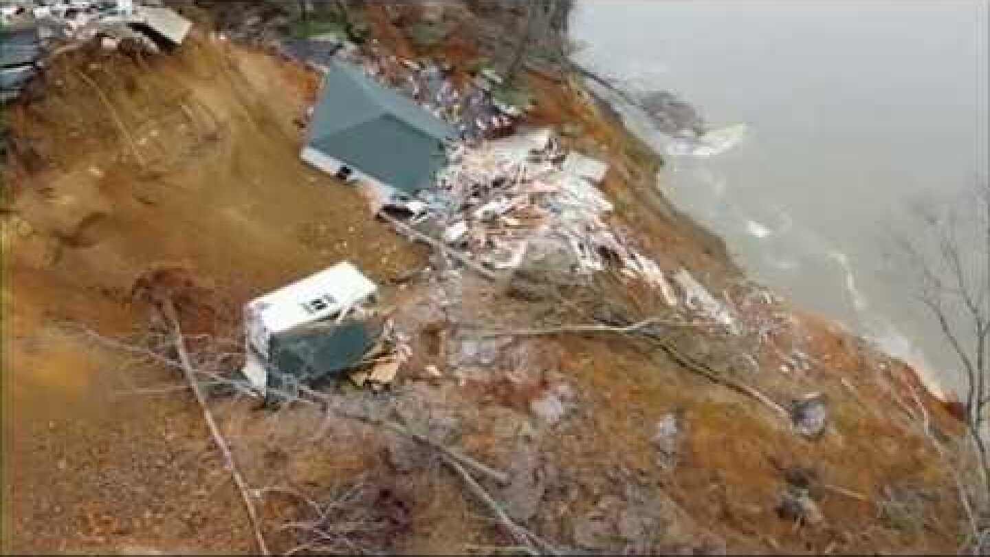 Landslide destroys homes on hillside in Tennessee