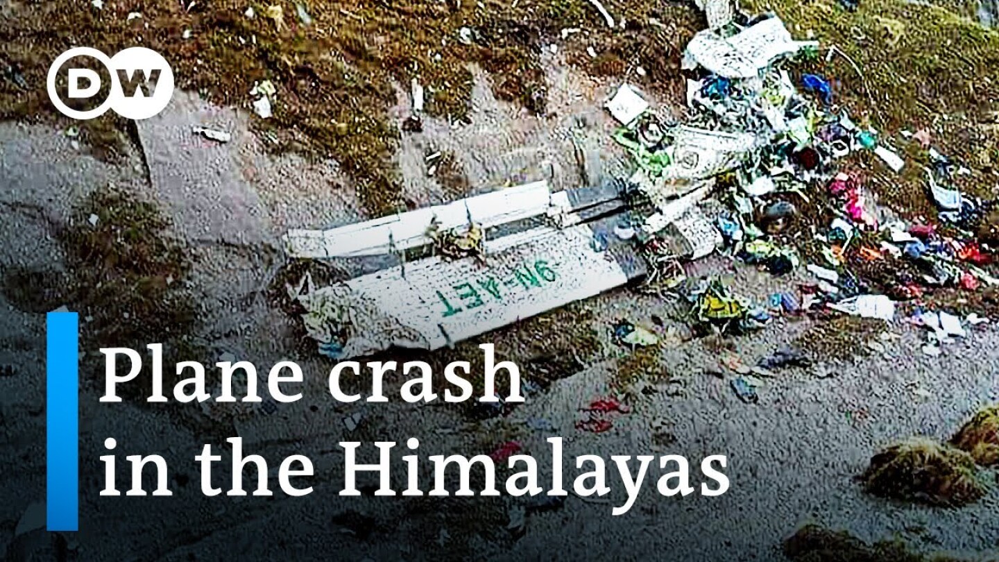 Bodies recovered from Nepal plane crash in Himalayan mountains | DW News
