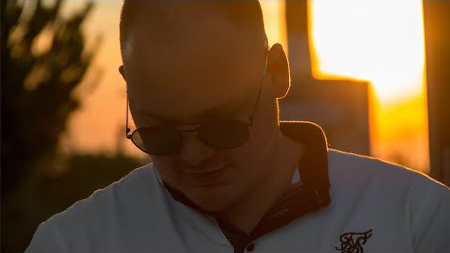 Δεν περνάω (Official Video Clip)