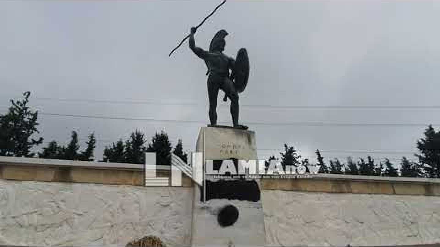 Εικόνες ντροπή! Βεβήλωσαν το άγαλμα του Λεωνίδα στις Θερμοπύλες