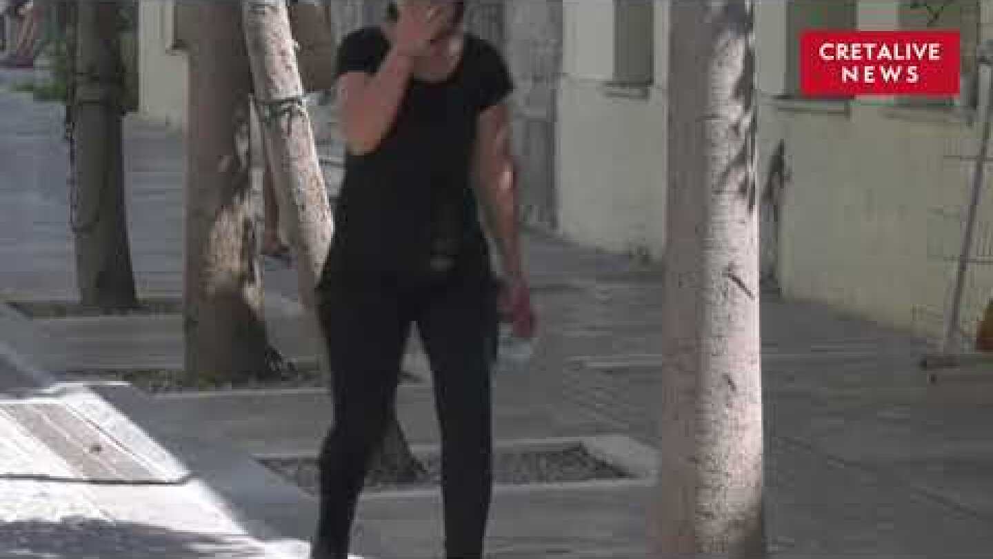 Δολοφονία 39χρονου Μεσαρά - Ένταση στην απομάκρυνση του 27χρονου κατηγορούμενου από τα δικαστήρια