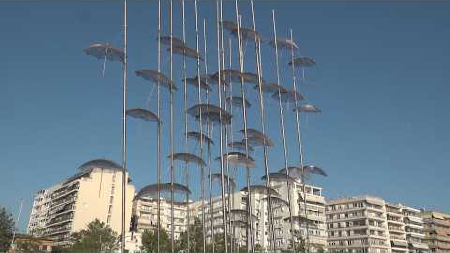 Θεσσαλονίκη: Παραδόθηκε το πλήρως συντηρημένο γλυπτό «Ομπρέλες»