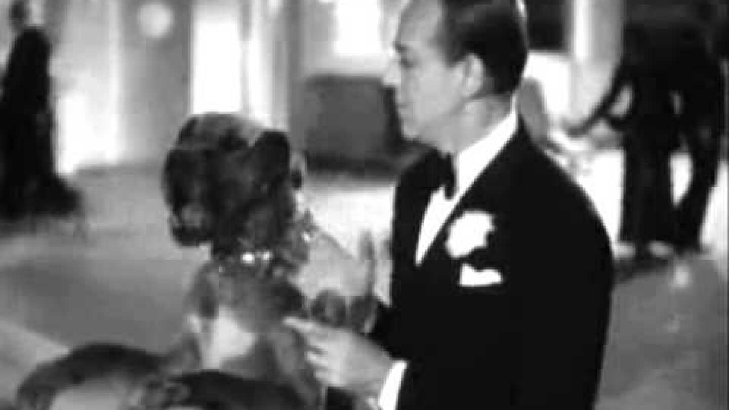 Gibbons plays Gershwin Walking The Dog