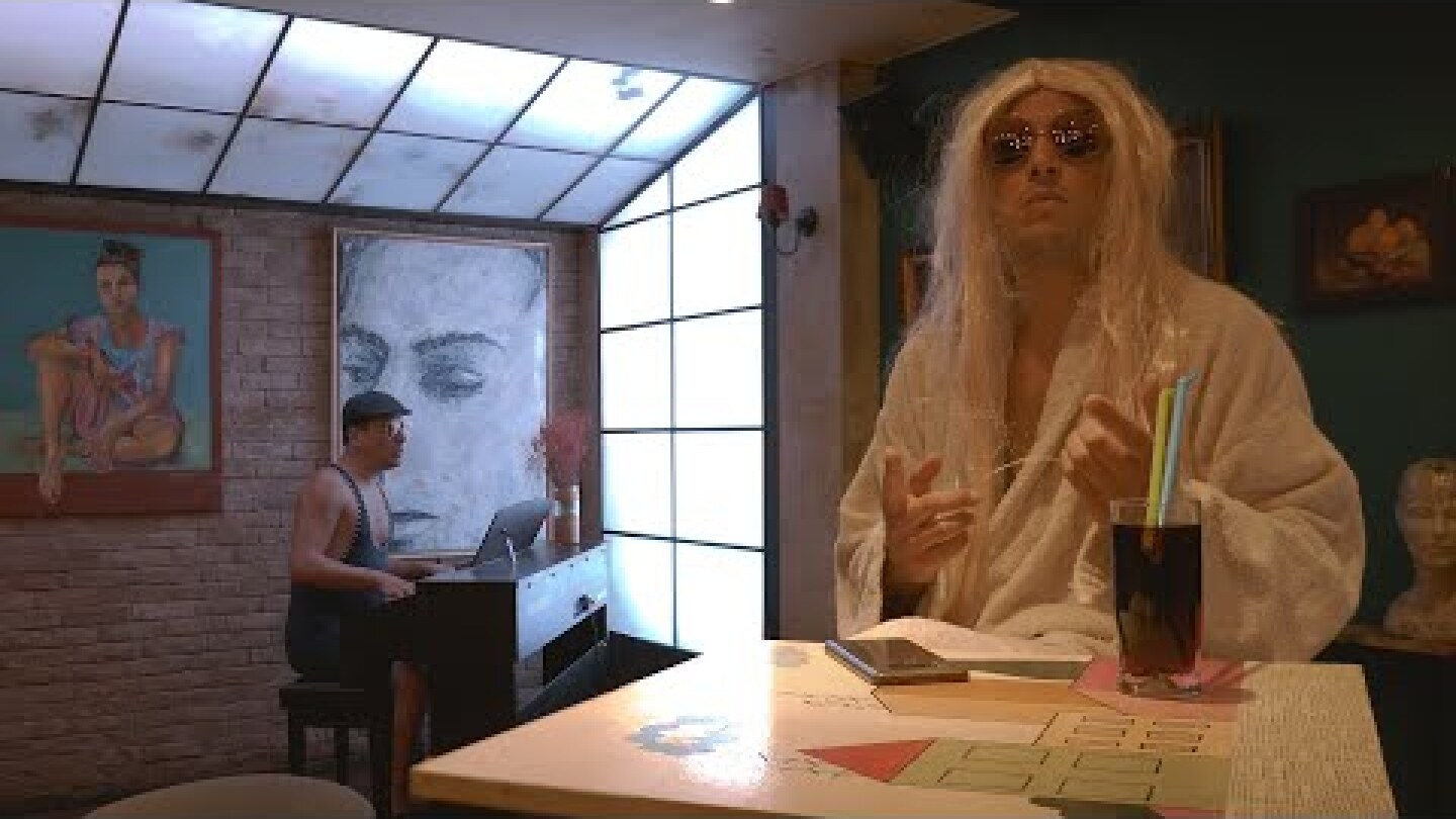 Apicos - Δώδεκα (Και δεν μειώνονται τα κρούσματα)