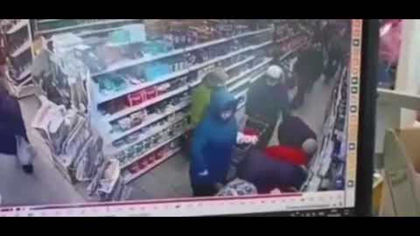 Russian shoppers battle for sugar in Oryol supermarket