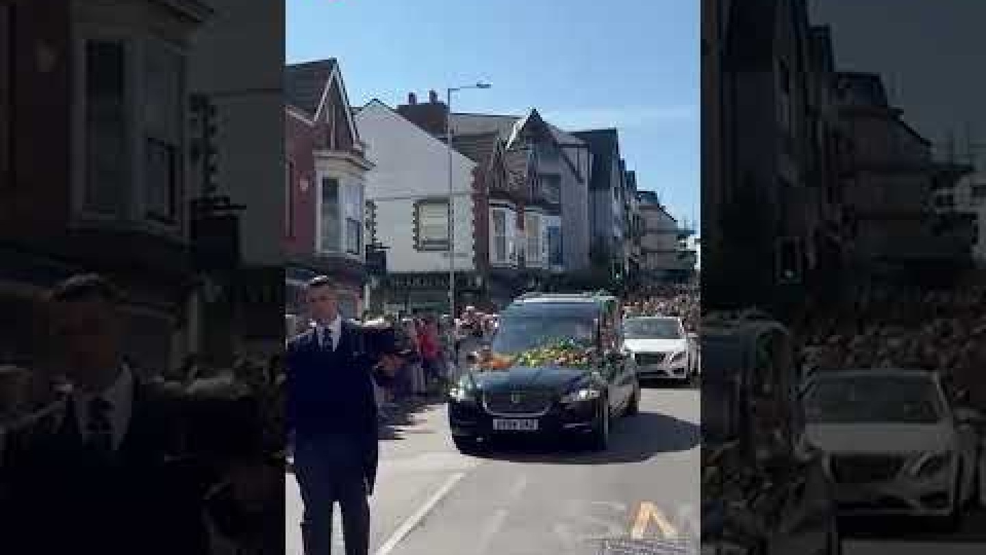 Thousands lined the streets to say farewell to Bonnie Tyler as her coffin was taken to Welsh home
