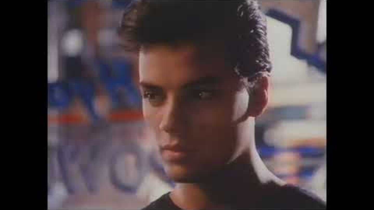 Classic Levi's 501 Commercials 1980s  - 1990s:  501 Nick Kamen, Bath, Spaceman, Flat Eric
