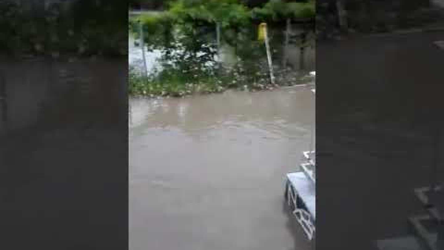 Καταστροφές σε σπίτια απ' τις πλημμύρες
