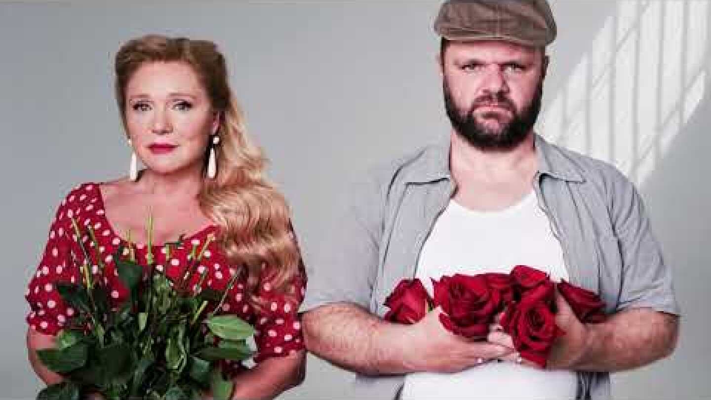 Τριαντάφυλλο στο στήθος στο Πτι Παλαί:Η προπώληση στο www.more.com ξεκίνησε!