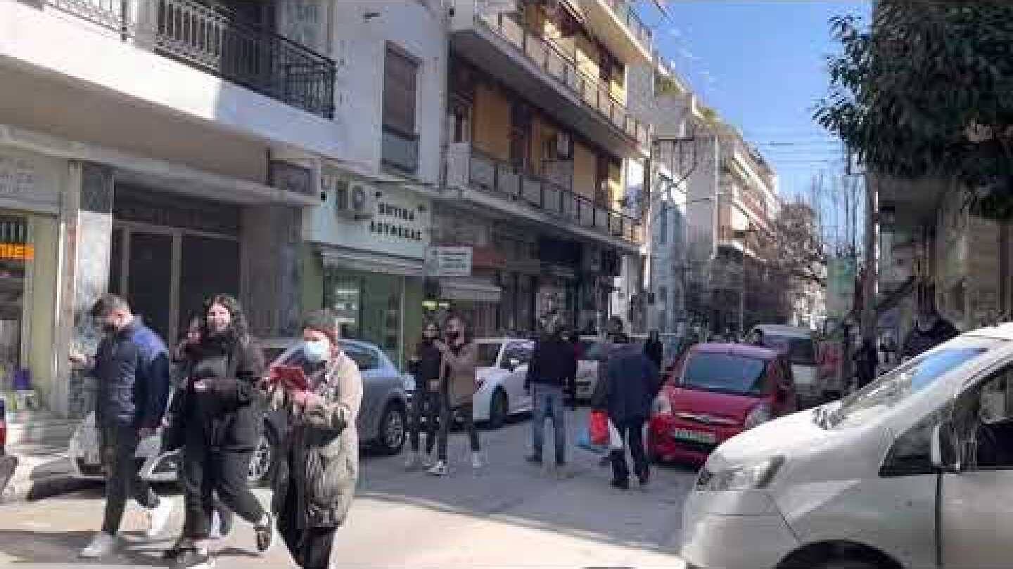 Οι πρώτες εικόνες από την ισχυρή σεισμική δόνηση που έγινε στη Λάρισα