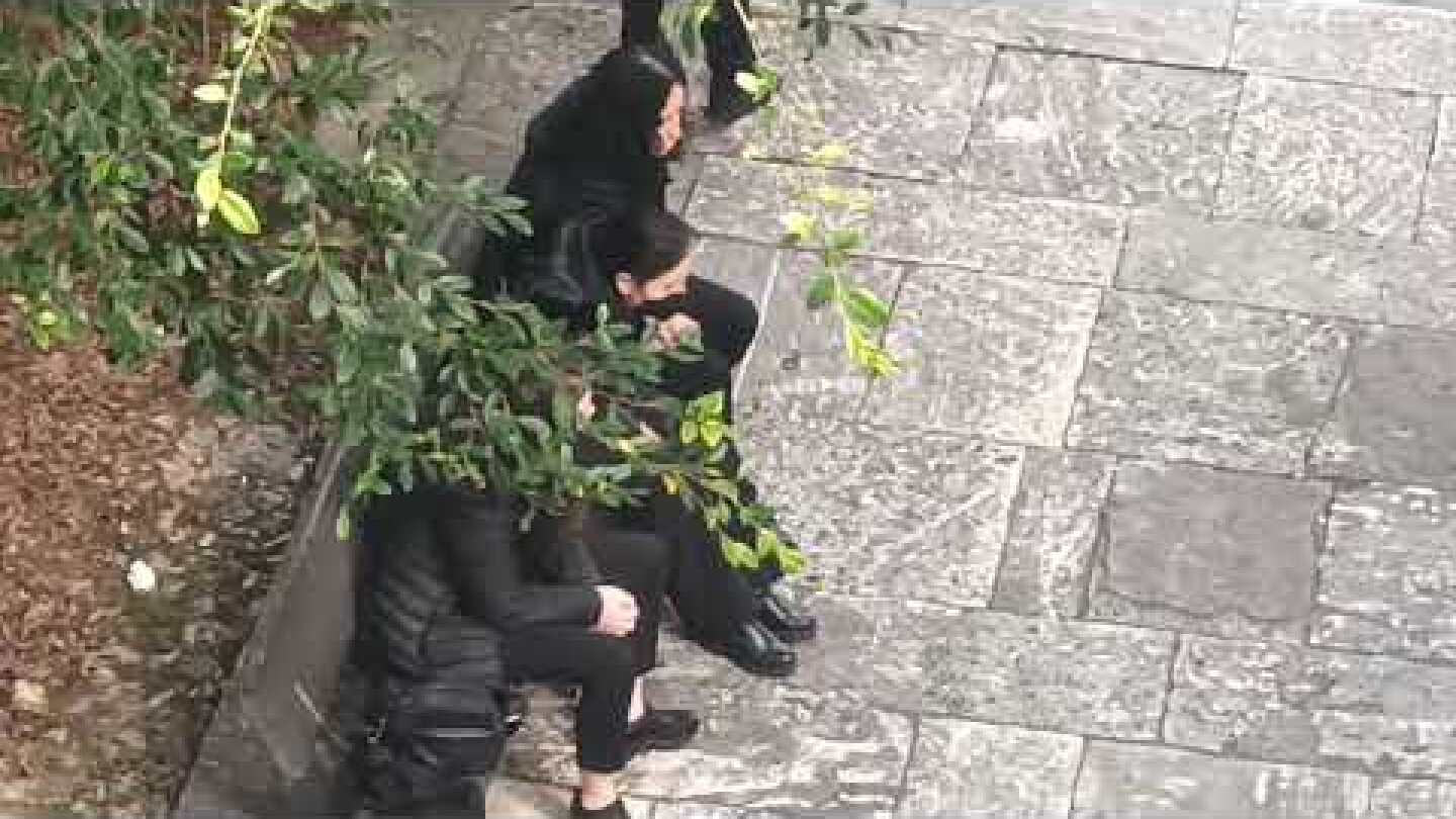 Διπλό φονικό στα Ανώγεια: «Ράγισε» καρδιές το μοιρολόι της μάνας του Ξυλούρη