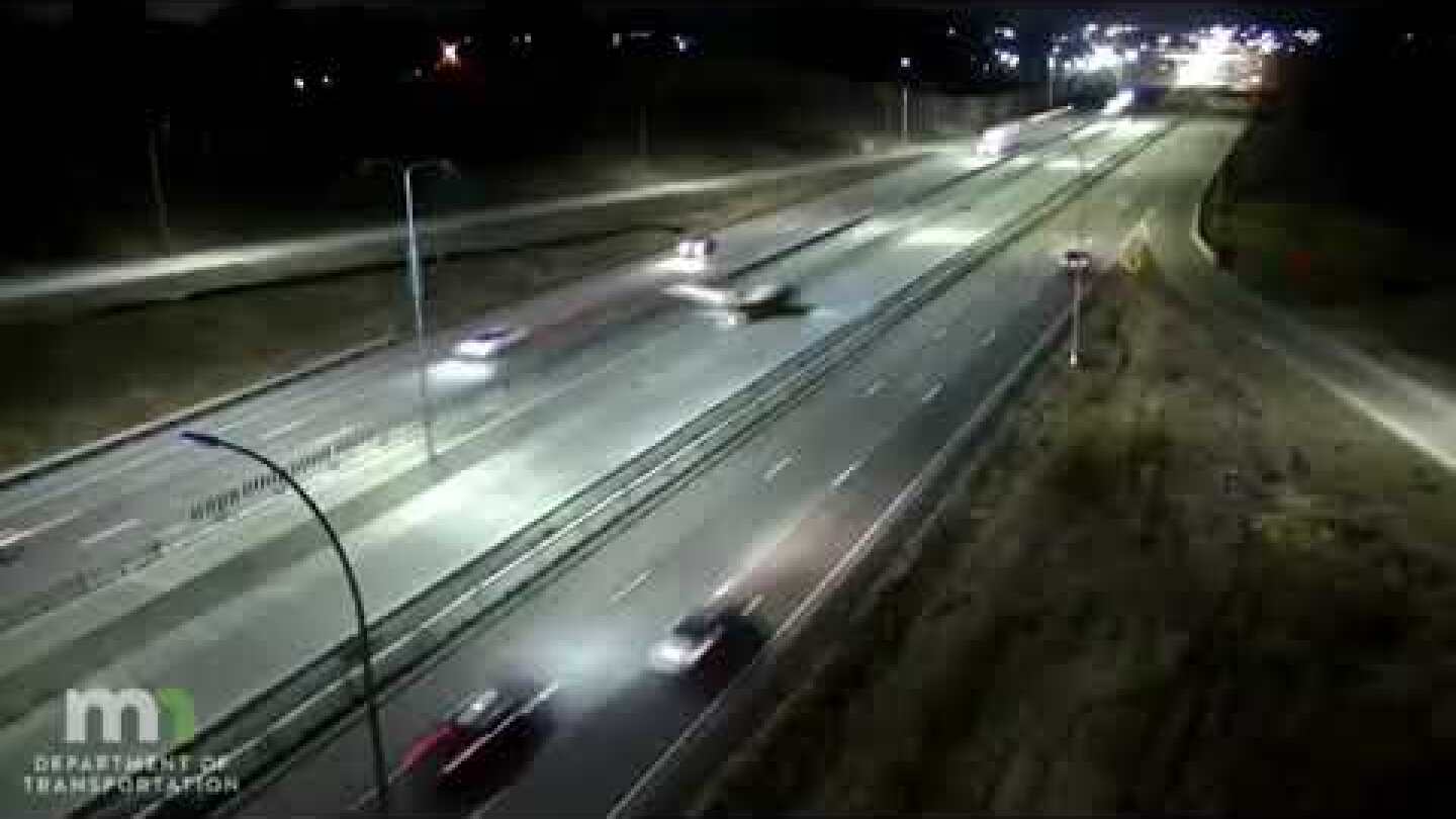 Watch: Plane makes emergency landing on Minnesota highway