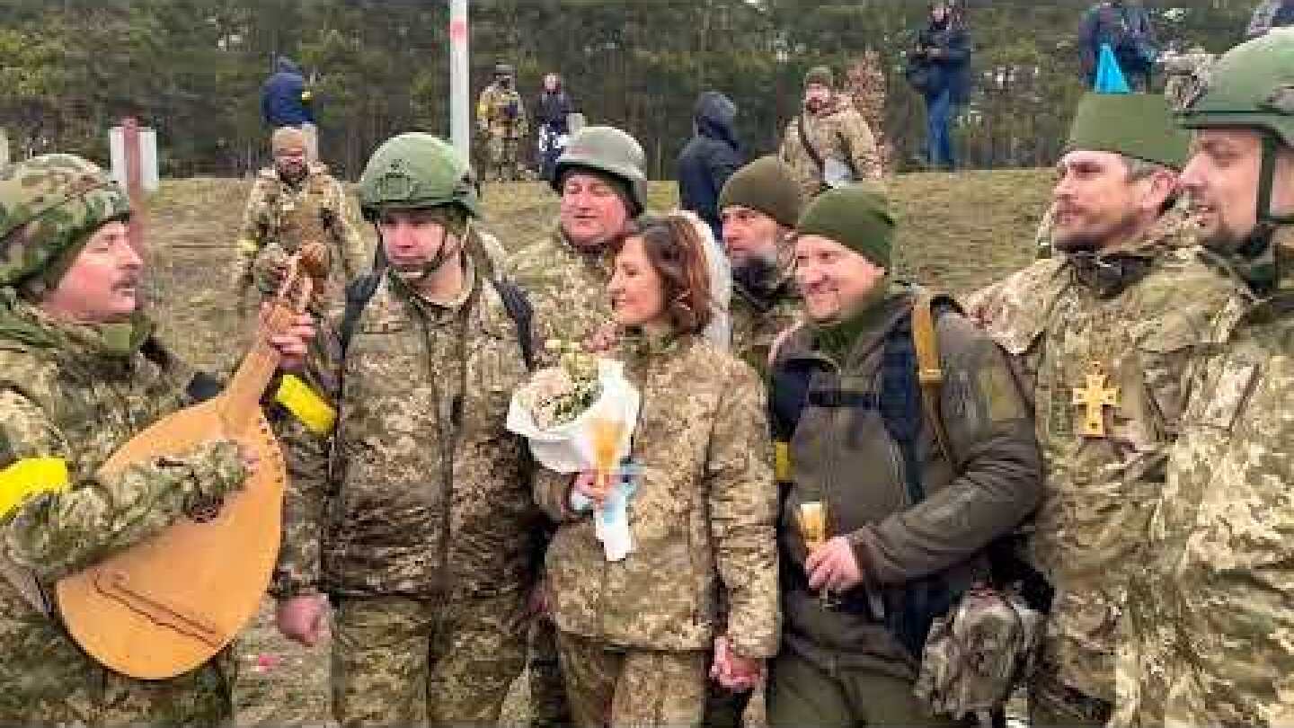 Just got married in Kyiv, #Ukraine 🌹