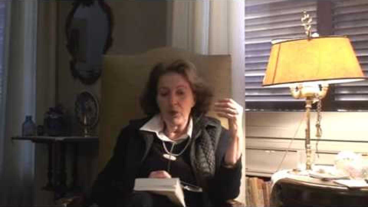 Η ΟΛΥΜΠΙΑ ΚΑΡΑΓΙΩΡΓΑ ΔΙΑΒΑΖΕΙ ΓΙΑ ΤΟ POETICANET