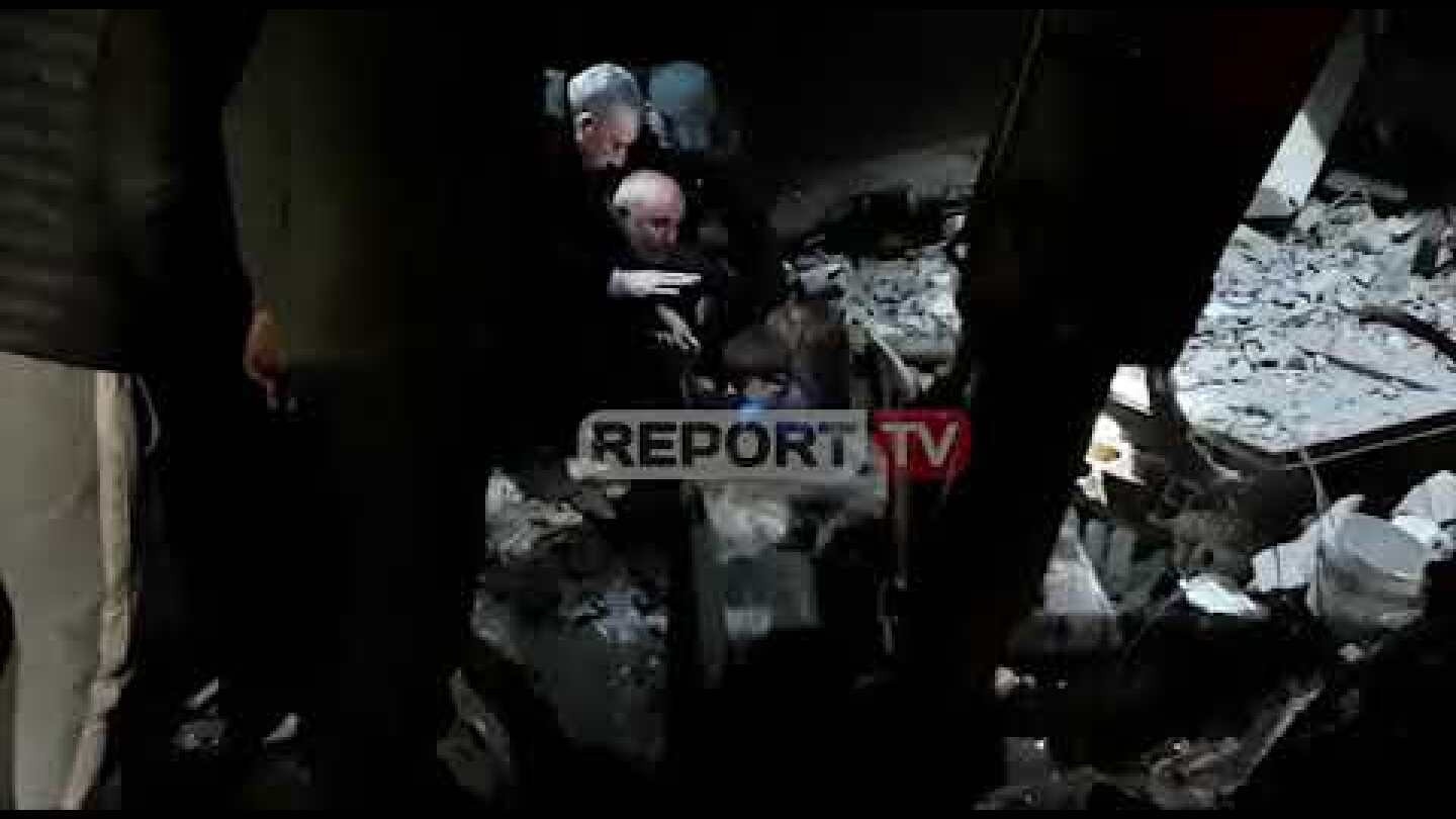 Report TV - Termeti, shpetohet femija ne thumane