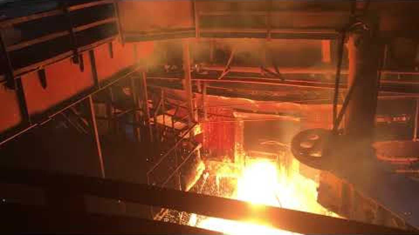 Η Athens Voice περνά το κατώφλι της ΛΑΡΚΟ