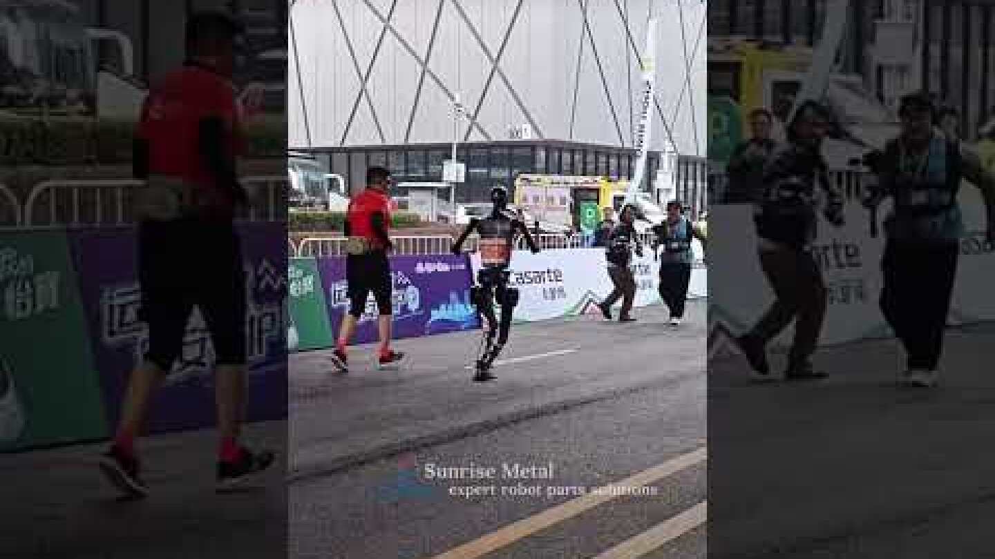 In Beijing, this ‘Tian Kun’ humanoid robot ran a half-marathon