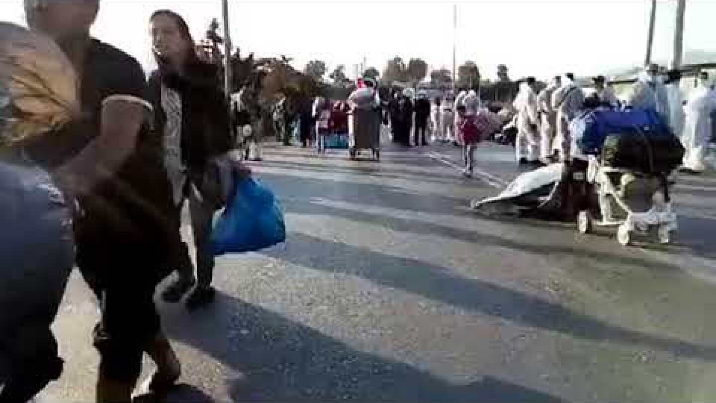 Αστυνομική επιχείρηση στη Λέσβο για τη μεταφορά των μεταναστών στο Καρά Τεπέ