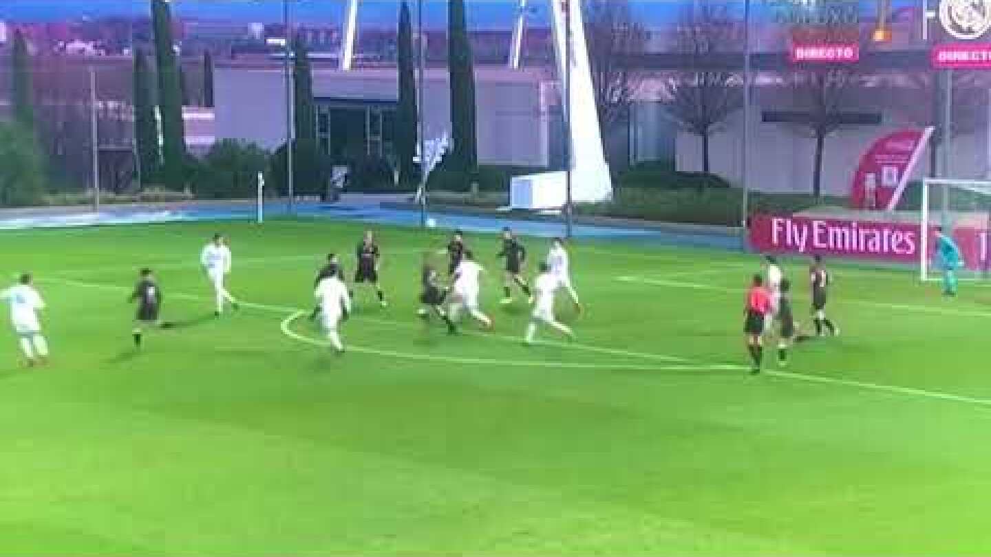 Gol de Vassilakis. Real Madrid San Sebastián de los Reyes.