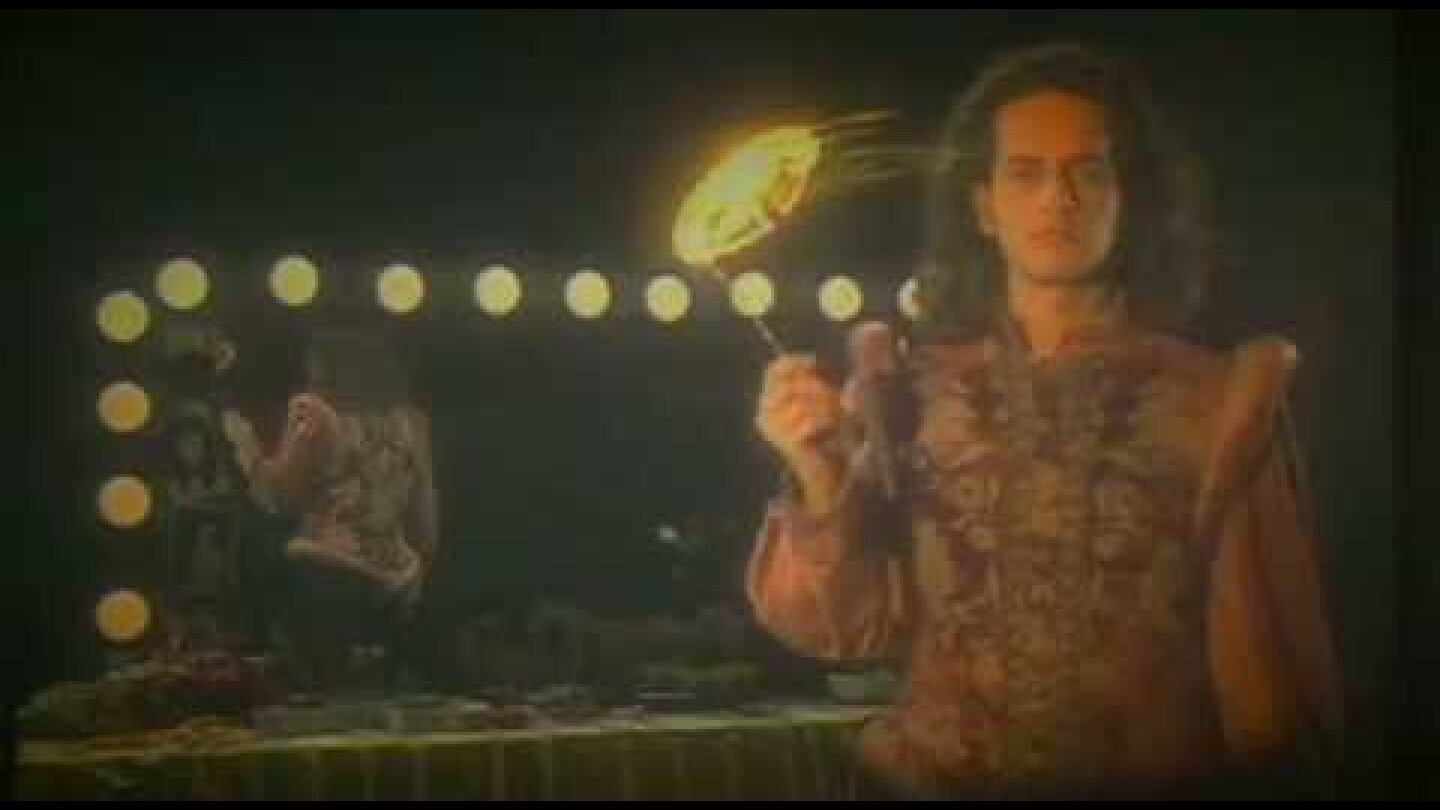 Μανώλης Λιδάκης - Μάτια παλάτια - Official Video Clip