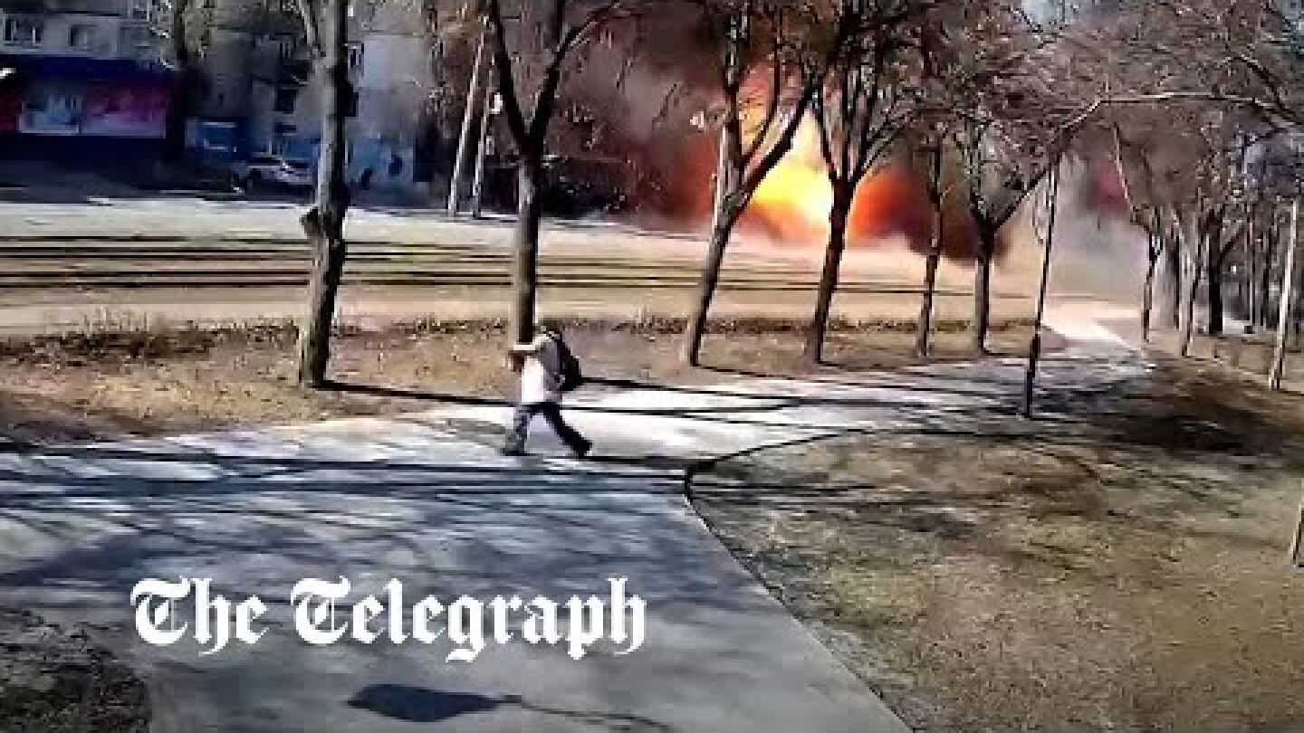 Moment man narrowly avoids missile strike in Kyiv street