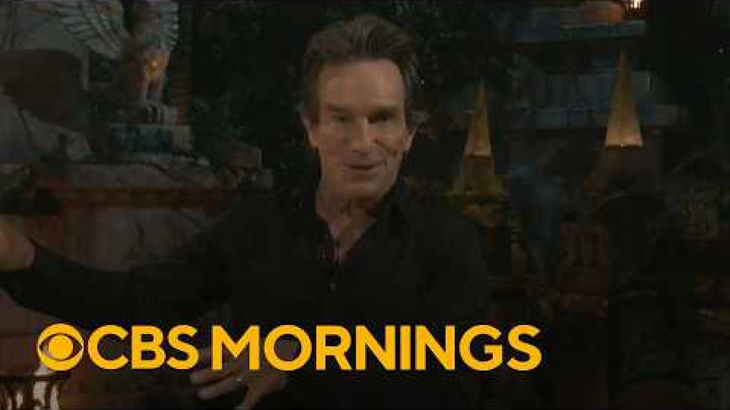 Jeff Probst makes major mistake during live "Survivor 50" finale