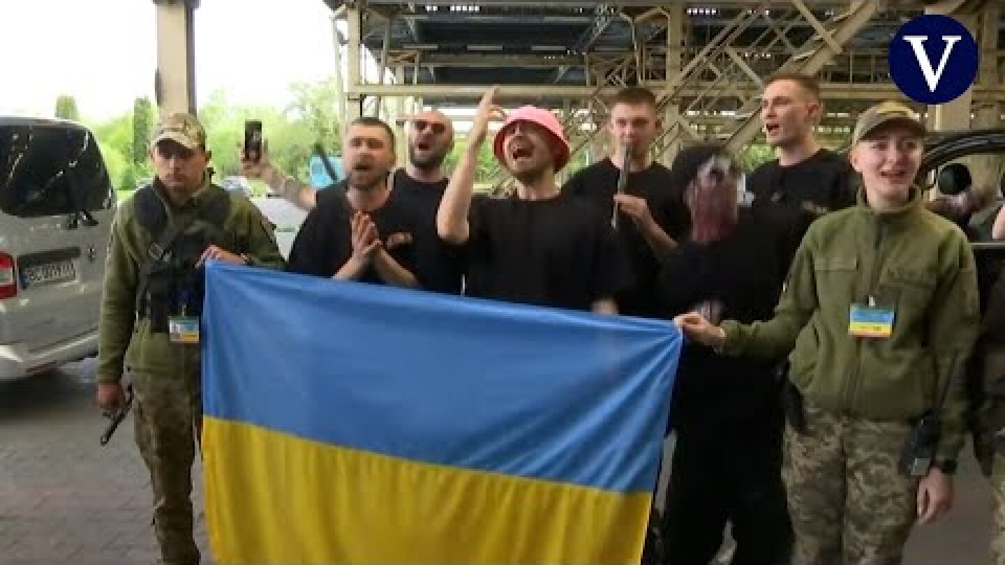 Kalush Orchestra interpreta 'Stefania' a su regreso a Ucrania tras ganar Eurovisión