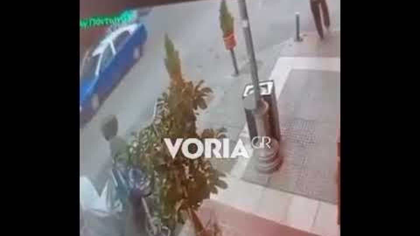 Θεσσαλονίκη: Βίντεο-σοκ από παράσυρση ηλικιωμένης