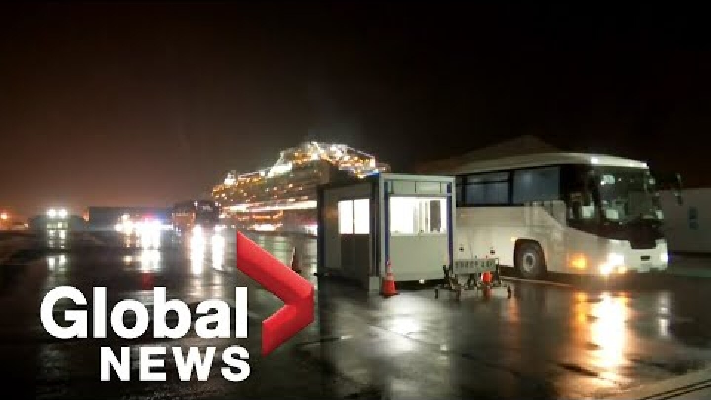 Coronavirus outbreak: Buses leave for Tokyo airport with U.S. passengers from Diamond Princess