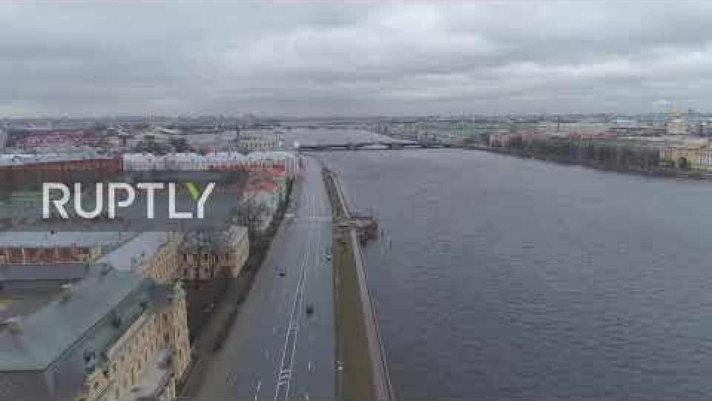 Before and after coronavirus - see St Petersburg deserted during self-isolation