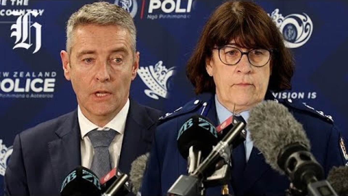 Tom Phillips dead after four-year manhunt ends in police shoot-out; two children yet to be located