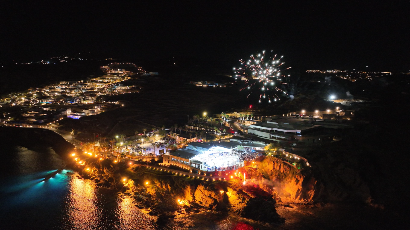 CAVO PARADISO - 30 YEARS OF HISTORY