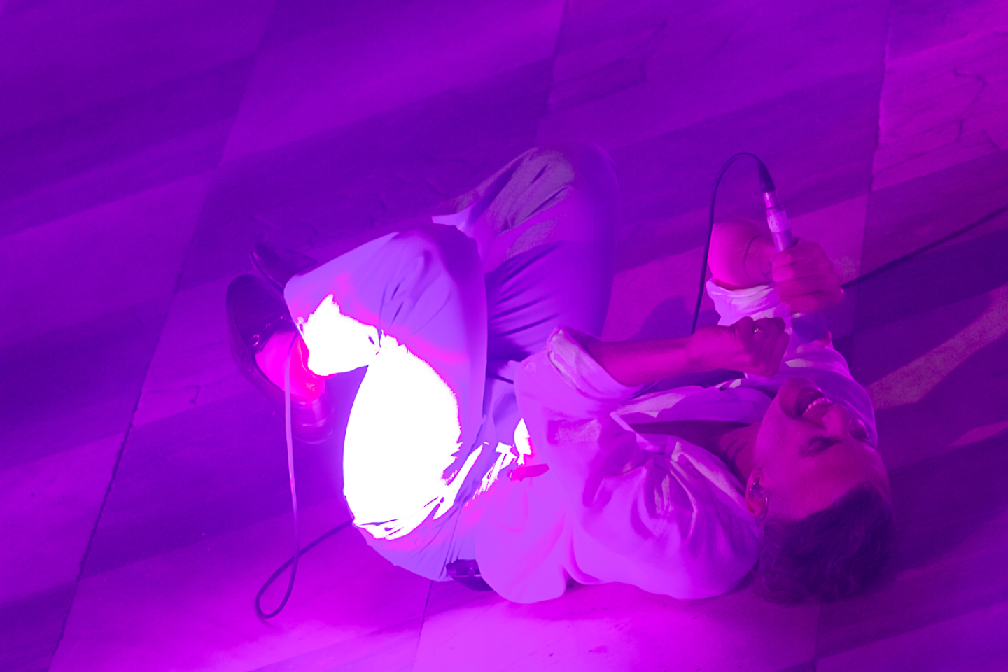 Φωτορεπορτάζ από τη συναυλία του Asaf Avidan στην Αθήνα, στο Ωδείο Ηρώδου Αττικού, την Πέμπτη 22 Σεπτεμβρίου 2022