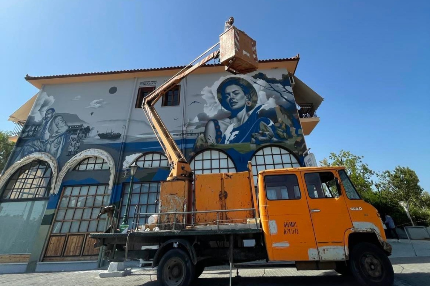 Η τοιχογραφία με τον Γιάννη Παπαϊωάννου στη Νέα Κίο