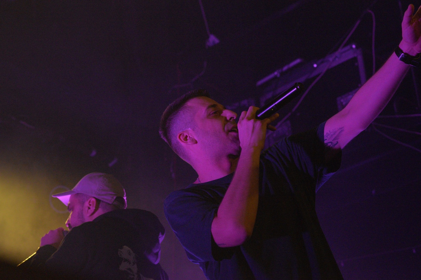 Ζήνων - Μικρός Κλέφτης live στο Temple στην Αθήνα