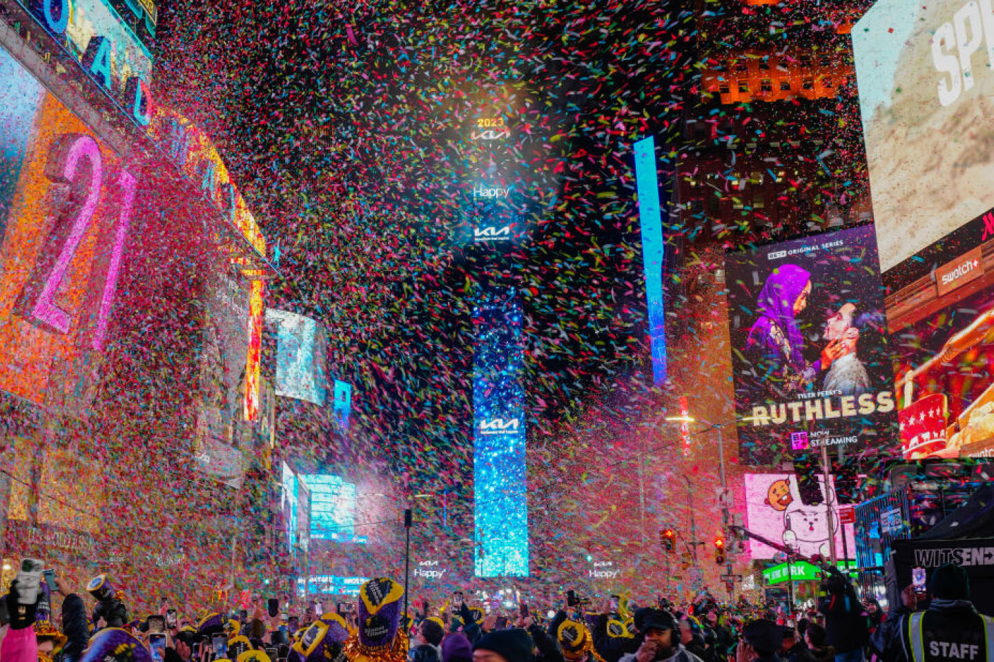 Φαντασμαγορικά σόου και μεγάλα πάρτι