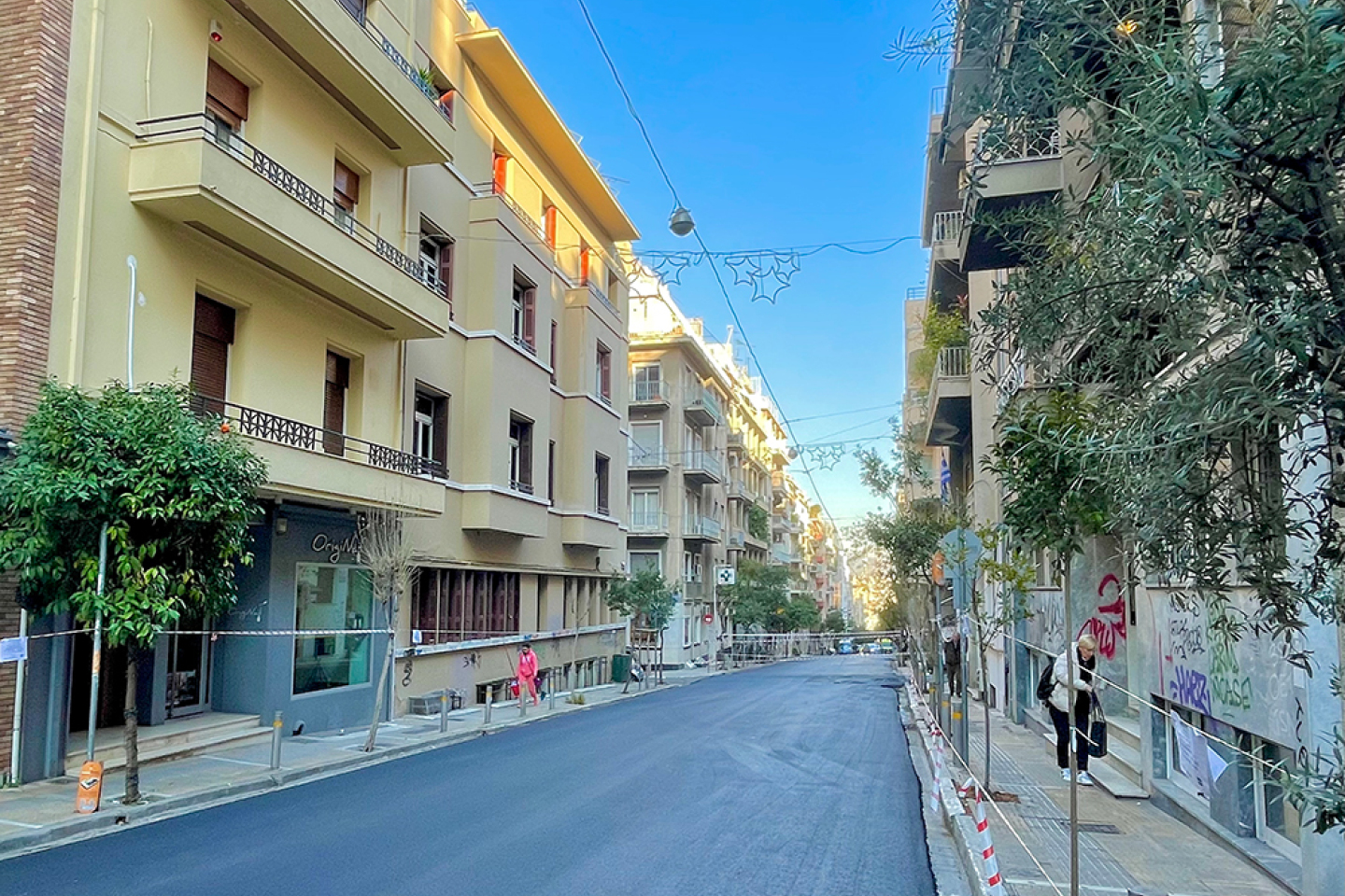 Σπάνιες εικόνες από την πολύβουη οδό Σκουφά στο Κολωνάκι