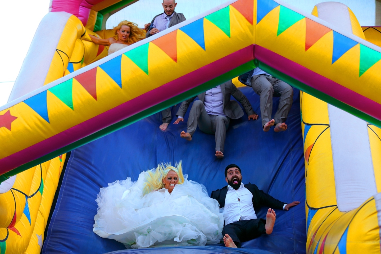 Αστεία φωτογράφιση γάμου