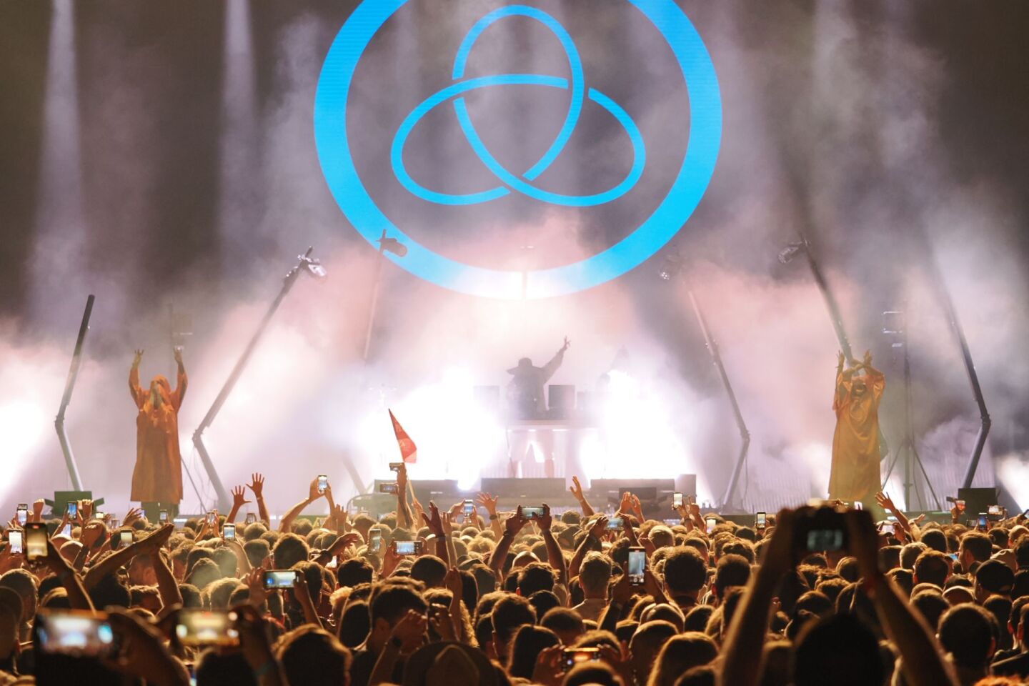 Release Athens x SNF Nostos 2023: Οι «διχαστικοί» Röyksopp και η αποκάλυψη τ@ Tash Sultana