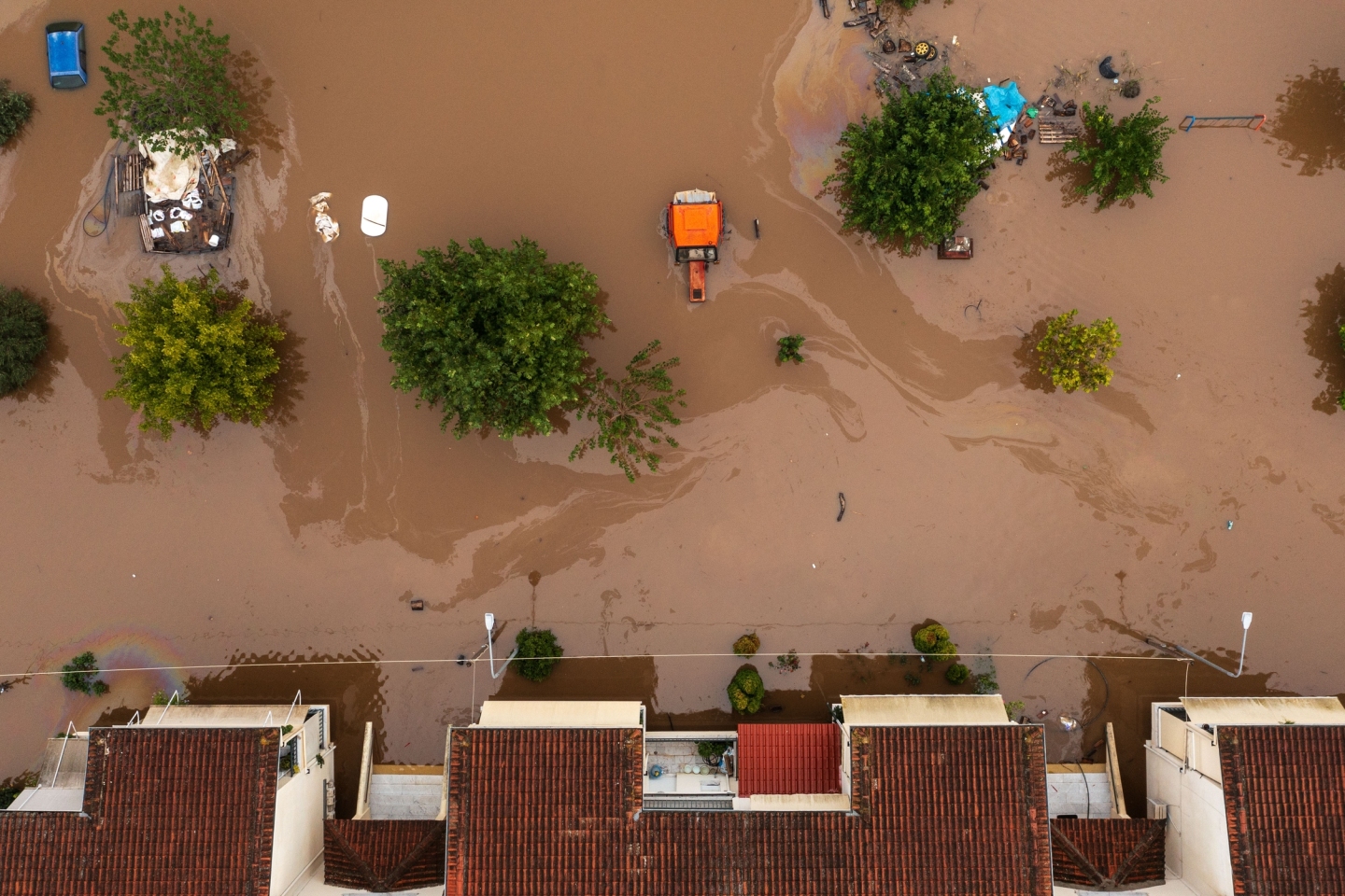 Ώρες αγωνίας ζουν εκατοντάδες κάτοικοι στα χωριά της Καρδίτσας ©Konstantinos Tsakalidis / SOOC 