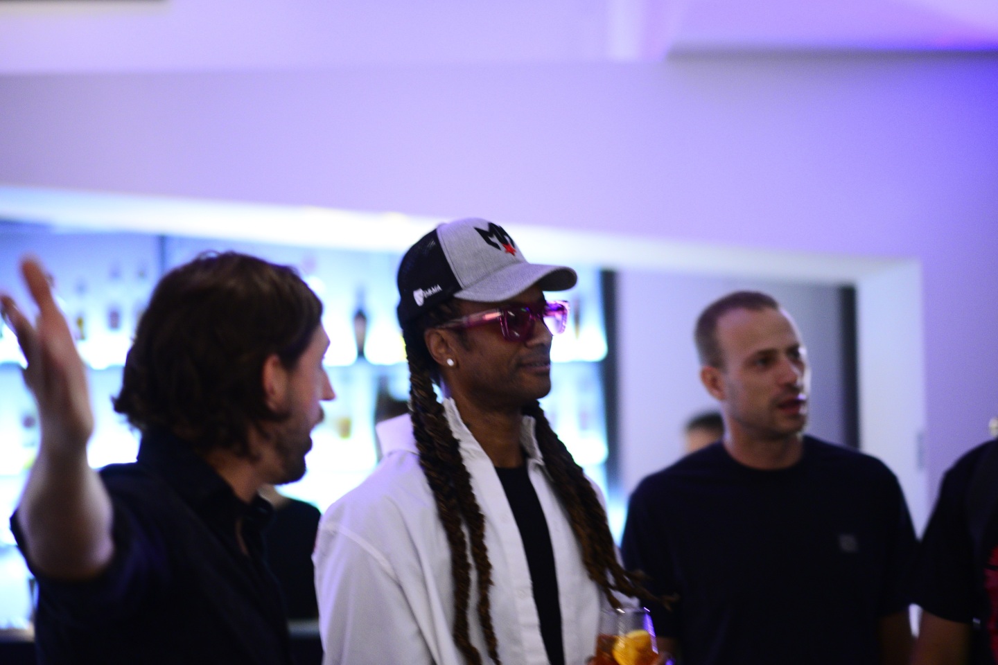 Infinite Drama Athens: 30 εικόνες από τα εγκαίνια της έκθεσης του Maxim στην Αθήνα