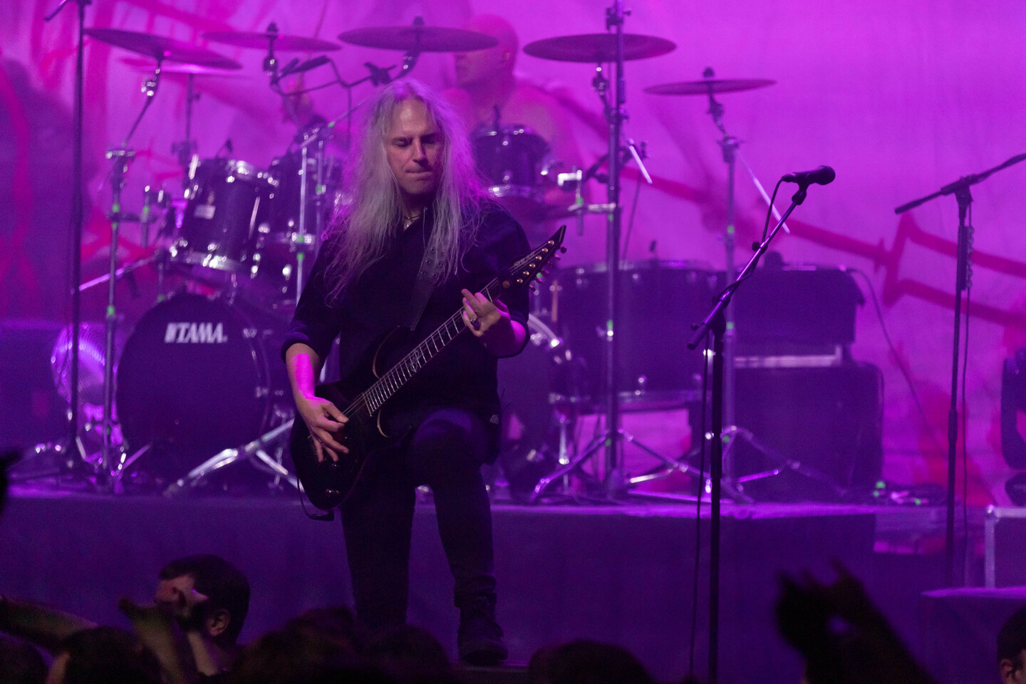 Blind Guardian στο Floyd: Φωτορεπορτάζ από τη sold out συναυλία του γερμανικού metal συγκροτήματος στις 6 Οκτωβρίου, στον νέο συναυλιακό χώρο της Αθήνας.