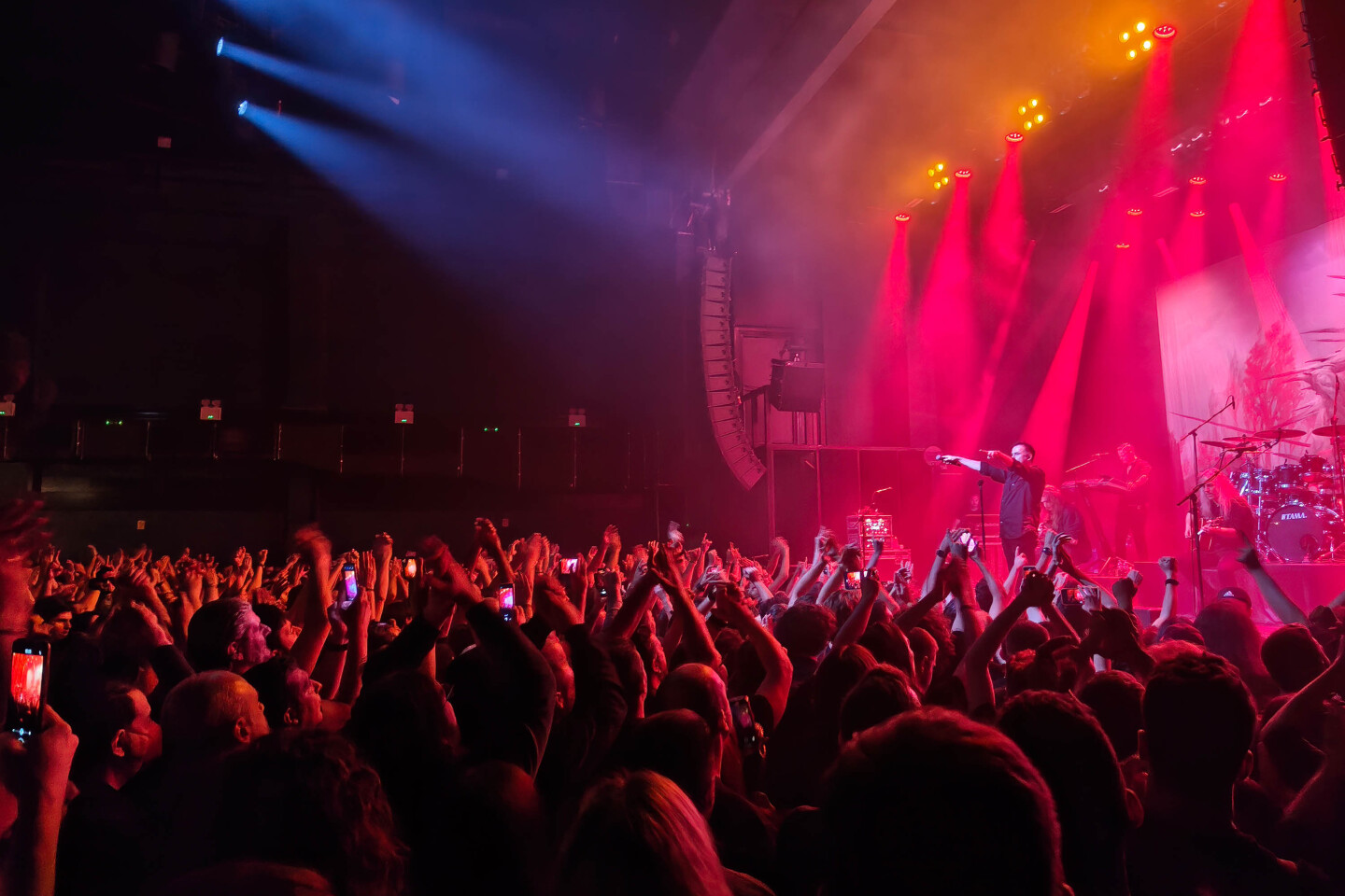 Blind Guardian στο Floyd: Φωτορεπορτάζ από τη sold out συναυλία του γερμανικού metal συγκροτήματος στις 6 Οκτωβρίου, στον νέο συναυλιακό χώρο της Αθήνας.