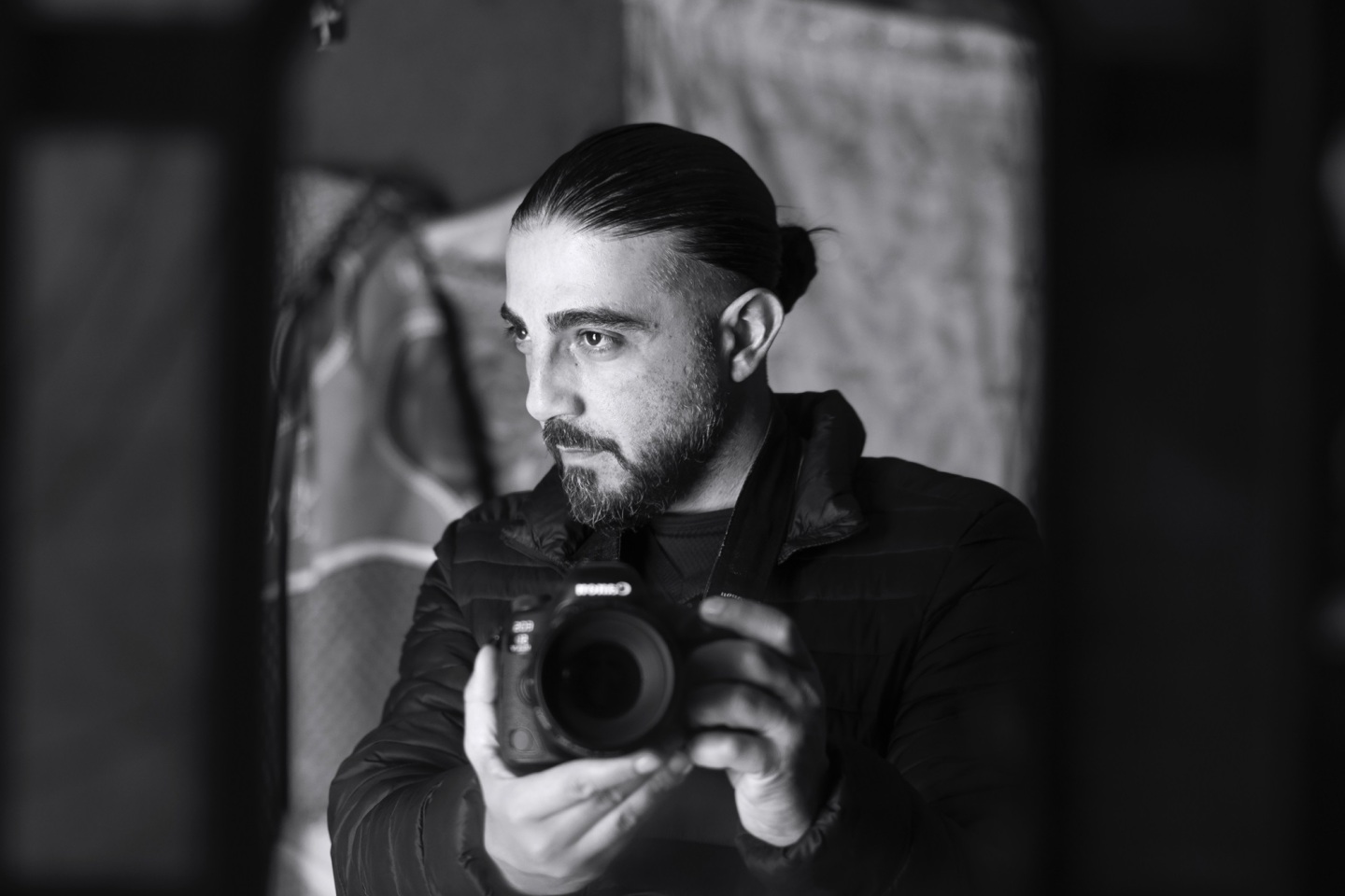 «Bearing Witness – Μαρτυρίες»: Η έκθεση φωτογραφίας των Howard G. Buffett και Muhammed Muheisen έρχεται στις 18 Δεκεμβρίου στην Αθήνα